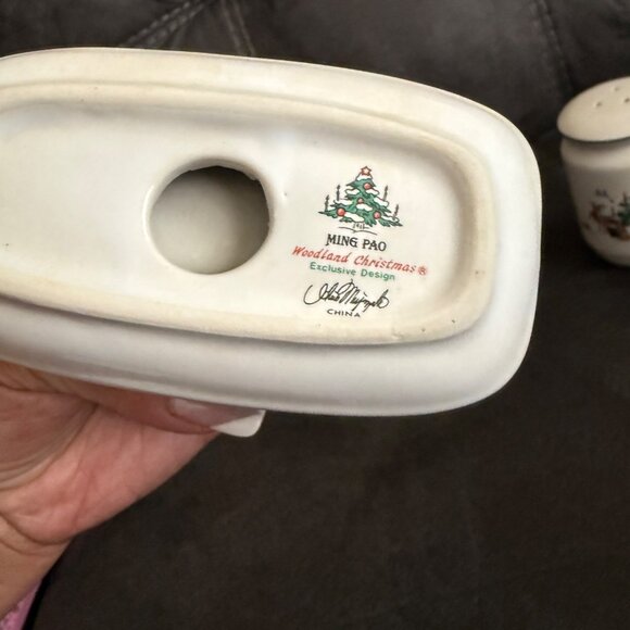 Woodland Christmas Vintage  3-Piece Kitchen Set By Ming Pao - Picture 5 of 8